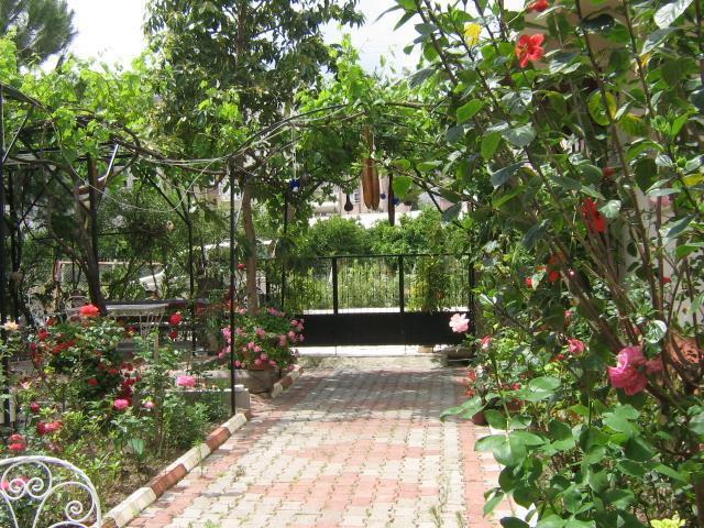 Keramos Pansiyon Finike Exterior photo