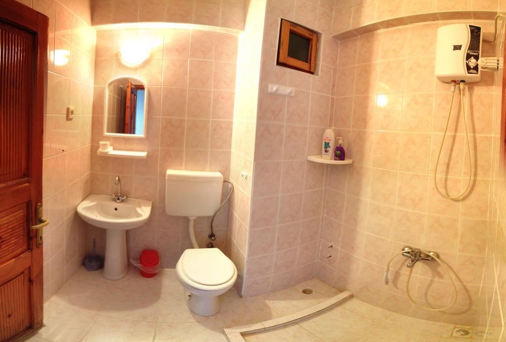 Keramos Pansiyon Finike Room photo