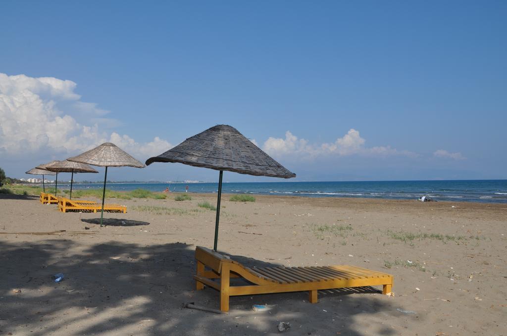 Keramos Pansiyon Finike Exterior photo