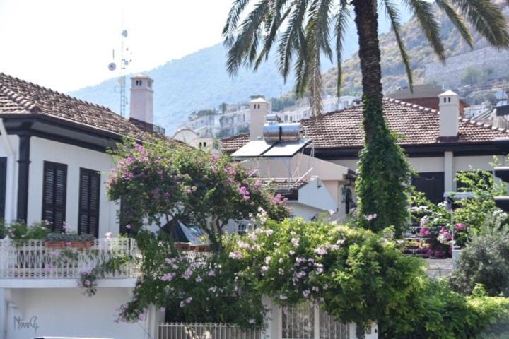 Keramos Pansiyon Finike Exterior photo